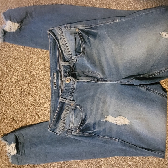 Maurices Skinny jean - Picture 3 of 3